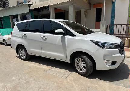 Innova Crysta