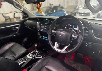 Toyota Fortuner (New)
