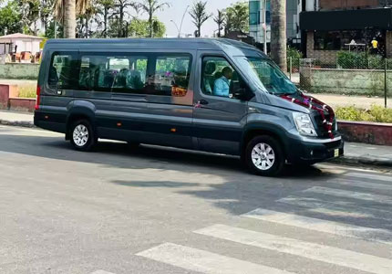Urbania Traveller 12 Seater